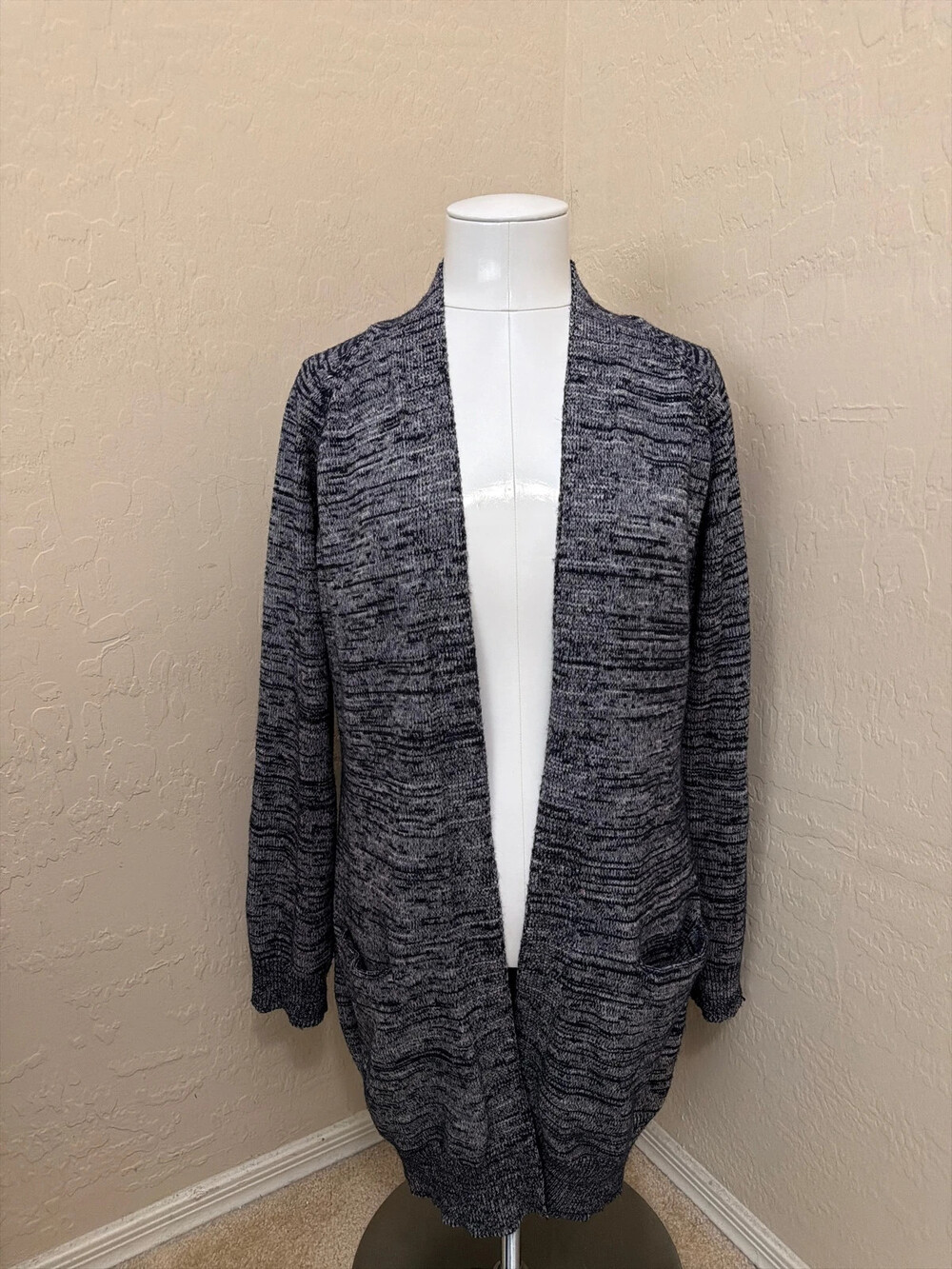 Cielo dark blue long cardigan sweater, Sz L
